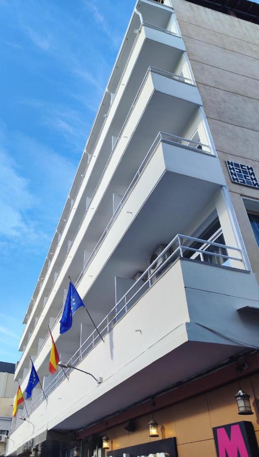 Nch Hotel トレモリノス エクステリア 写真