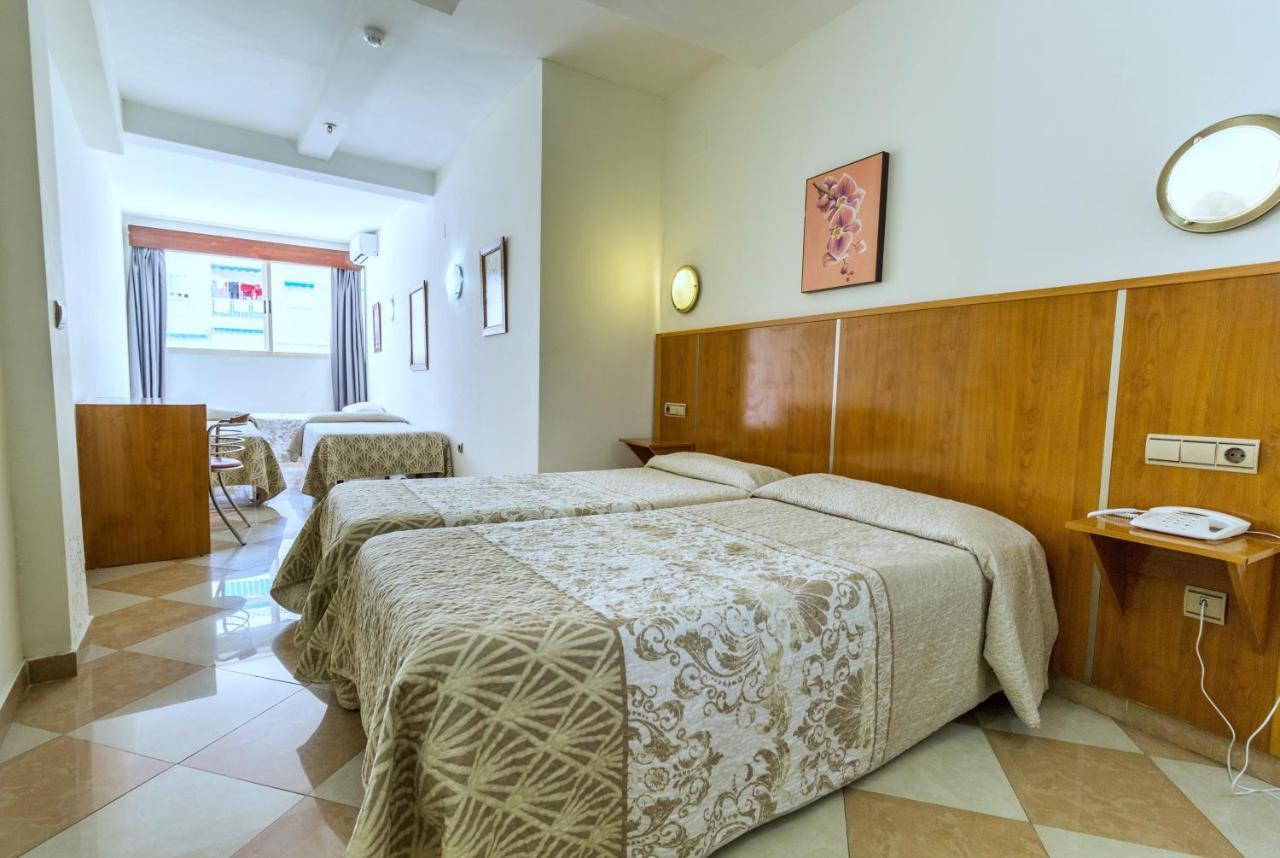 Nch Hotel トレモリノス エクステリア 写真