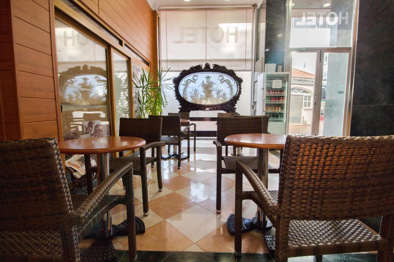 Nch Hotel トレモリノス エクステリア 写真