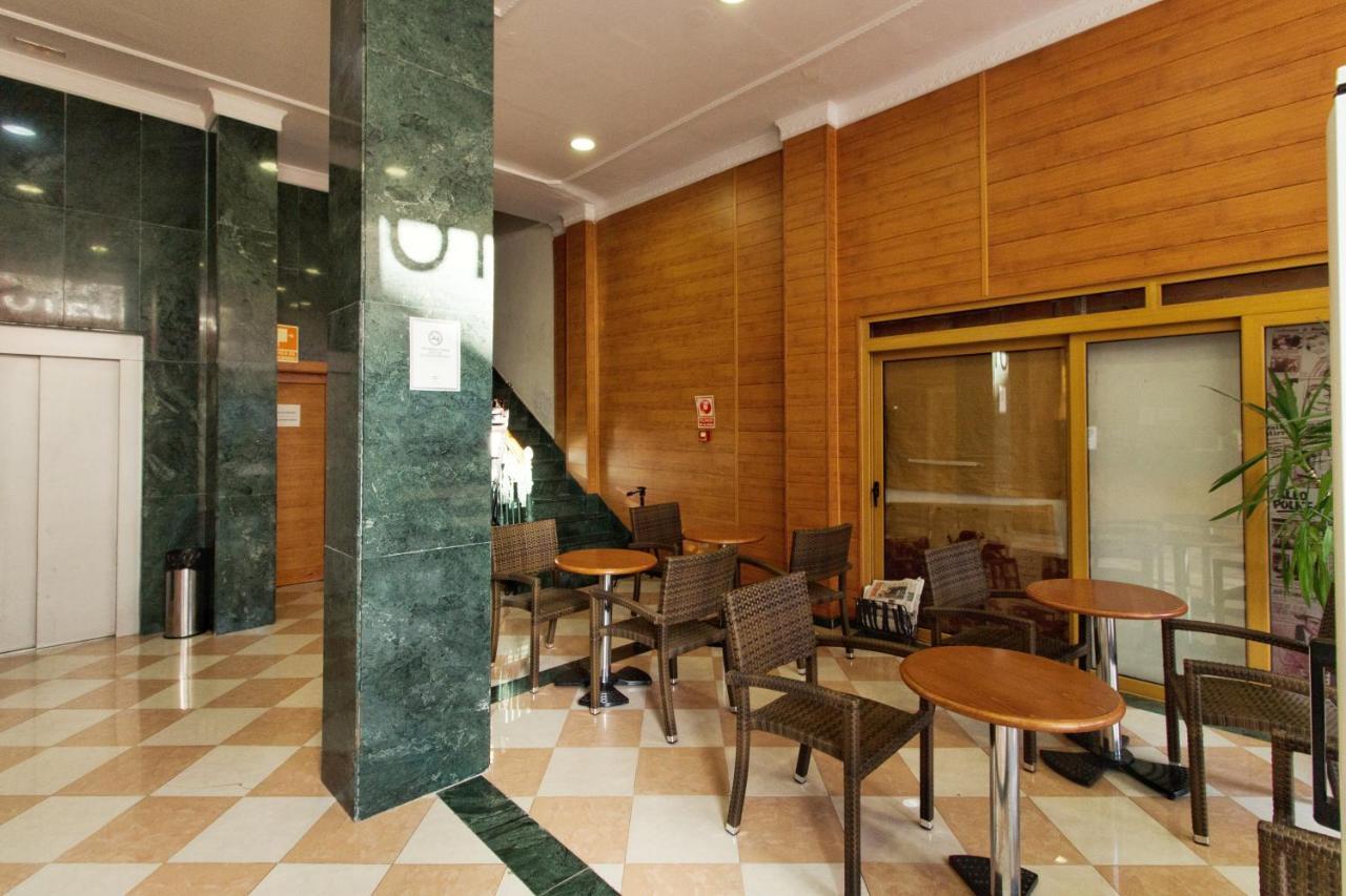 Nch Hotel トレモリノス エクステリア 写真